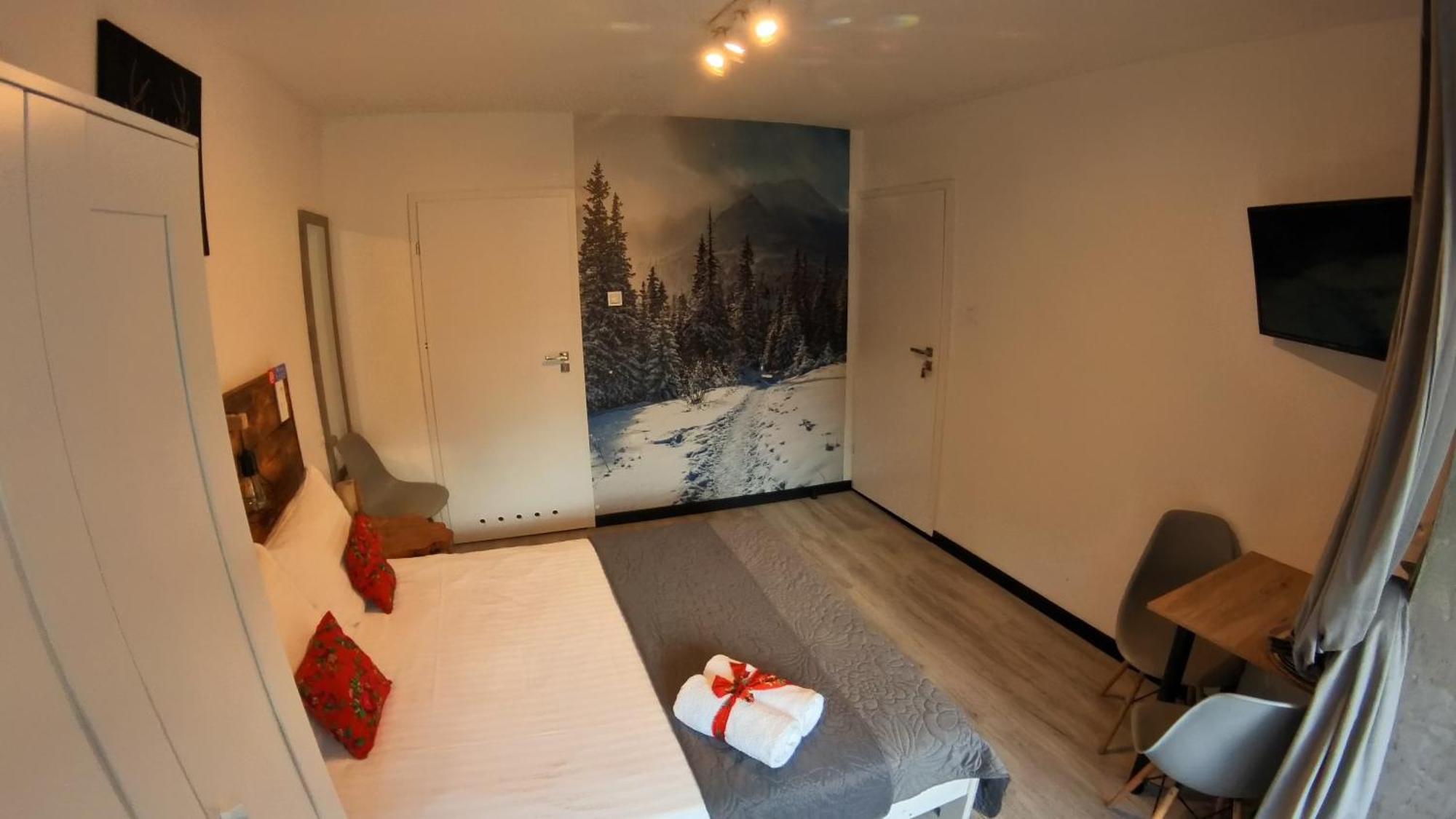Beskidzka Guest House Щирк Екстер'єр фото
