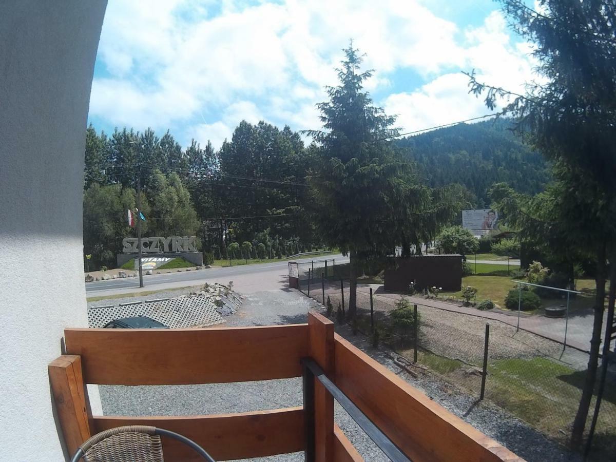 Beskidzka Guest House Щирк Екстер'єр фото